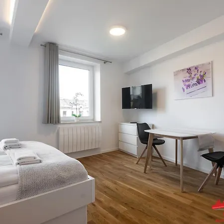 Apartment Nearto Old Town Sebastiana Street Krakow Exterior photo